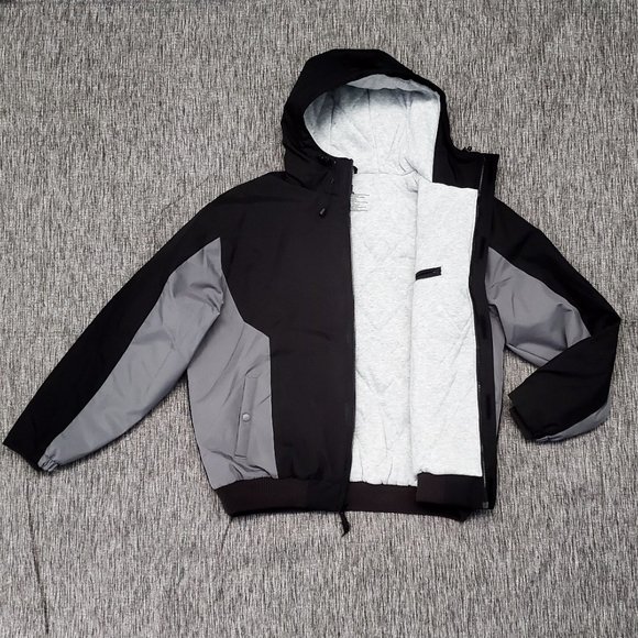 Bass Pro Shops Heavy Coat - Picture 3 of 6